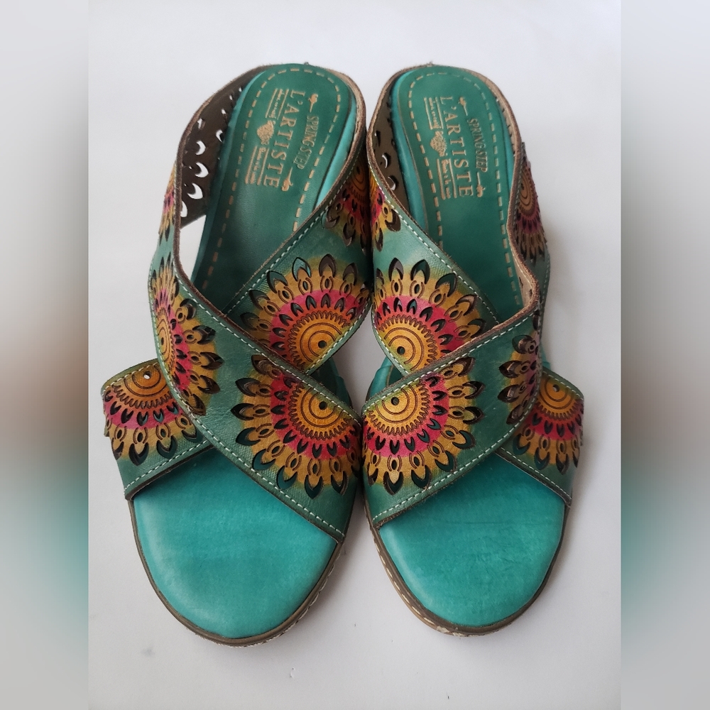 L' Artiste Spring Step Enticing Leather Slip-on Wedge Sandals Size 40 US 10
